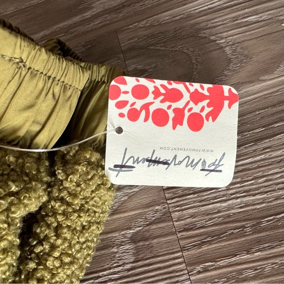 Free people movement fuzzy was she fleece pullover - Picture 4 of 6